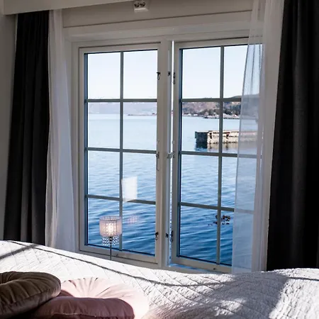 Komfortable Med Sjoutsikt *